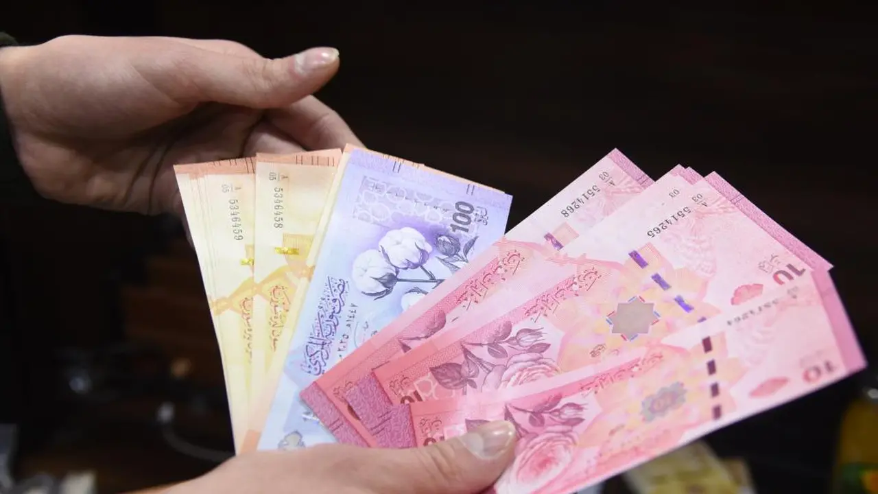 تغيرات أسعار صرف الدولار واليورو والذهب أمام الليرة السورية الجمعة 6 مارس